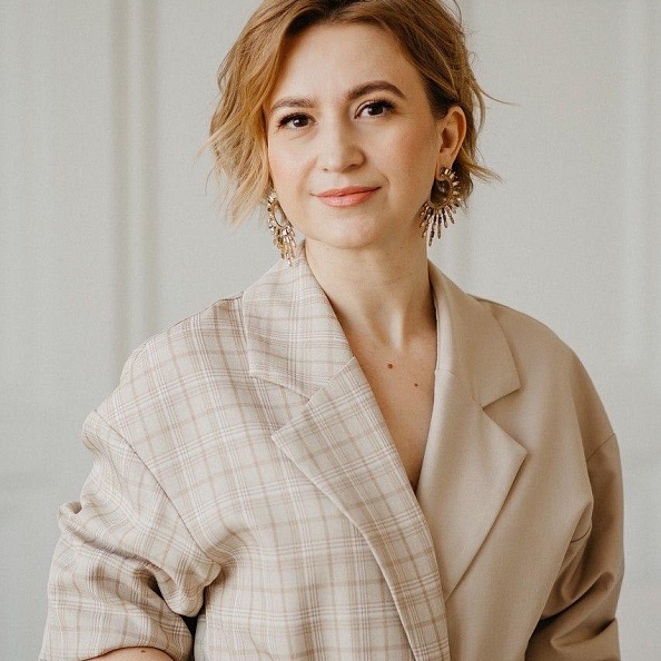 Шихотарова Анна Владимировна